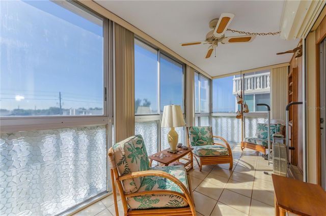 131 BLUFF VIEW DRIVE 308, Belleair Bluffs, FL 33770