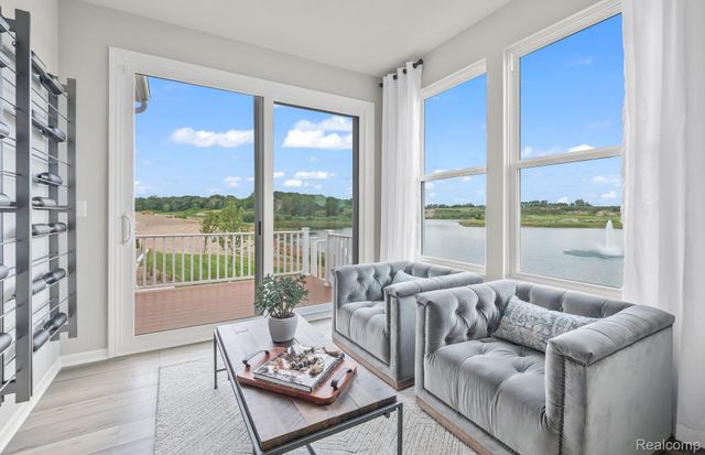 4131 Dogwood Drive, Milford Charter Township, MI 48381