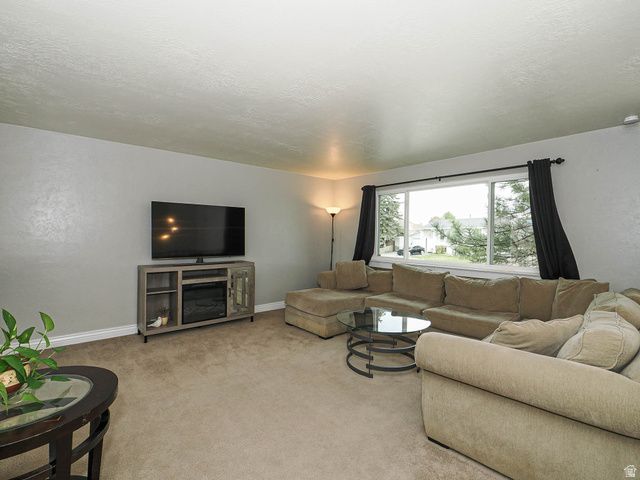 3673 W DECATUR CIR, West Jordan, UT 84084