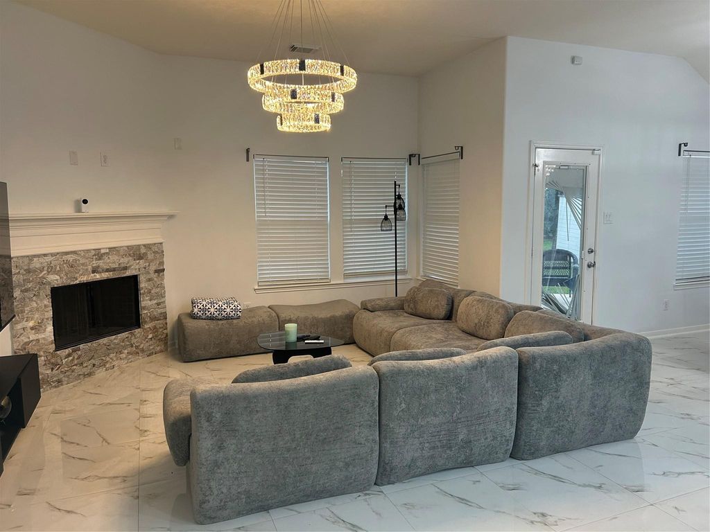 3711 Autumn Branch Court, Katy, TX 77494