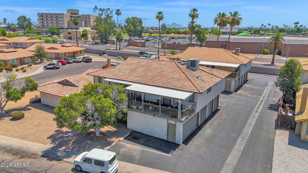Image 1 of property listing at 4421 N 53RD Lane, Phoenix, AZ 85031