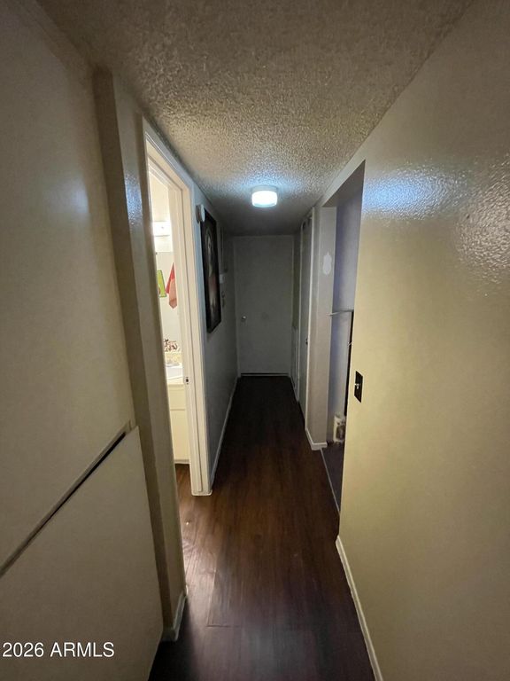 Image 10 of property listing at 4421 N 53RD Lane, Phoenix, AZ 85031