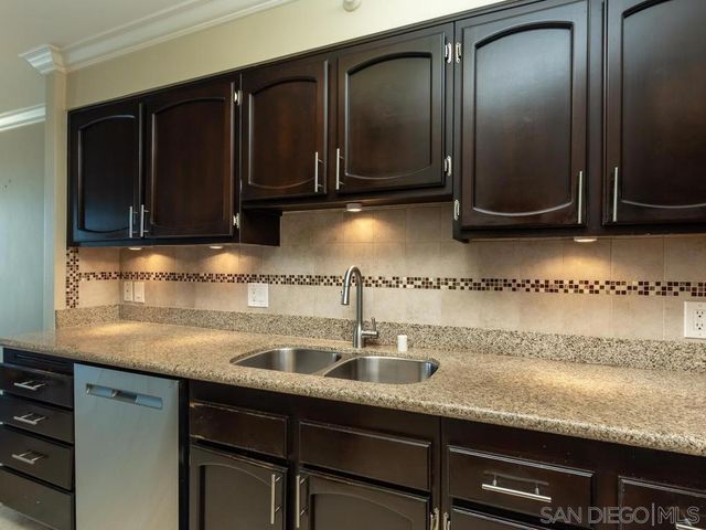 1820 Avenida del Mundo 706, Coronado, CA 92118