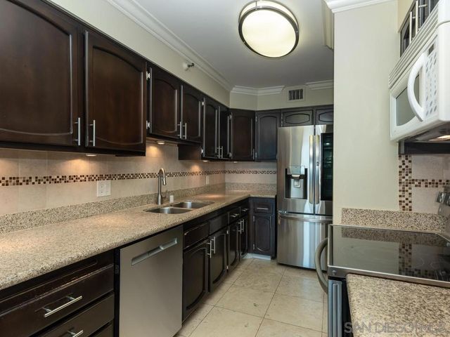 1820 Avenida del Mundo 706, Coronado, CA 92118