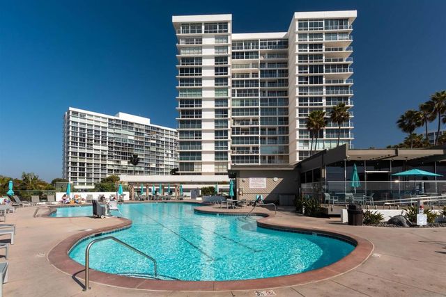 1820 Avenida del Mundo 706, Coronado, CA 92118