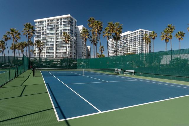 1820 Avenida del Mundo 706, Coronado, CA 92118