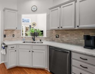 6545 Chessington Dr, Nashville, TN 37221