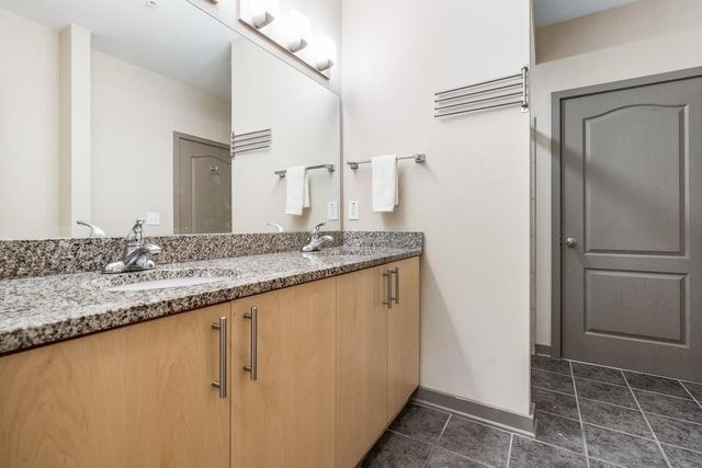 390 17th Street NW 3044, Atlanta, GA 30363