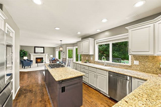 4407 Country Club Drive NE, Tacoma, WA 98422