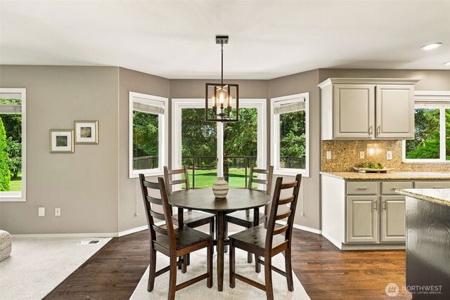 4407 Country Club Drive NE, Tacoma, WA 98422
