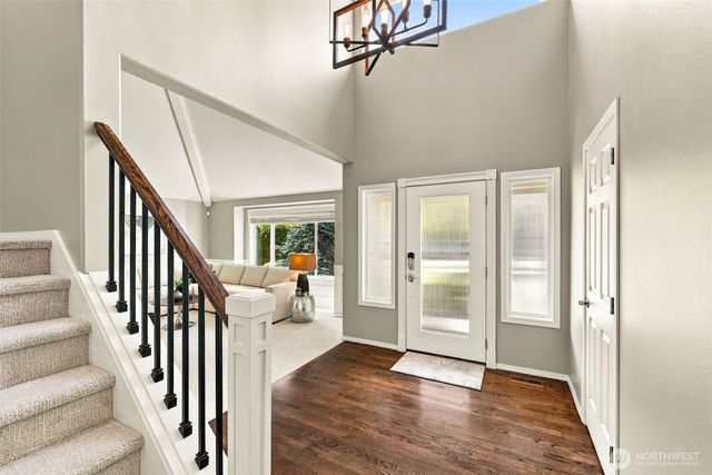 4407 Country Club Drive NE, Tacoma, WA 98422
