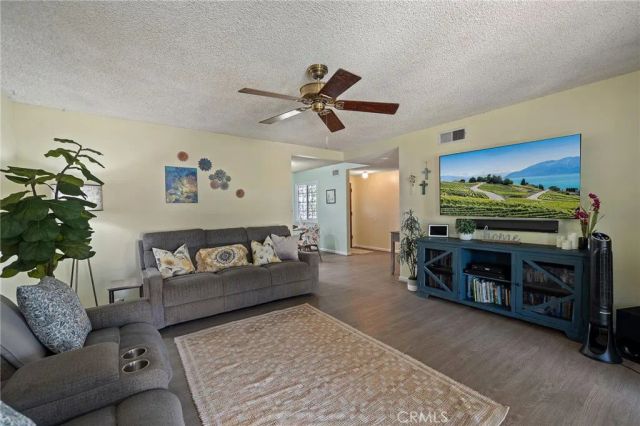 11524 1st, Whittier, CA 90604