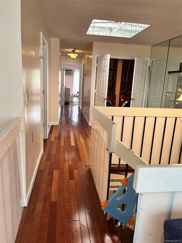 340 Julius Road 9D, College Point, NY 11356