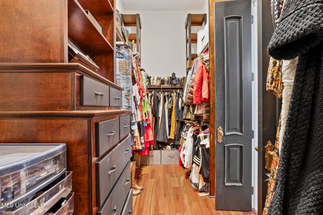 122 Old Orchard Road, Madison, MS 39110