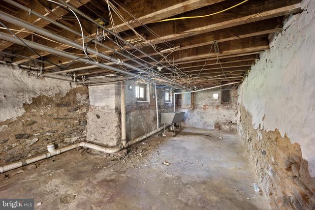 22 E PASTORIUS ST, Philadelphia, PA 19144