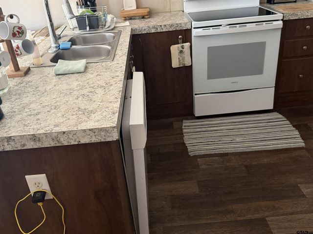 931 CR 1627, Rusk, TX 75785