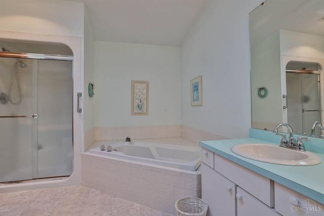 7204 Wesselman Road, Cleves, OH 45002