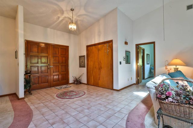 7204 Wesselman Road, Cleves, OH 45002