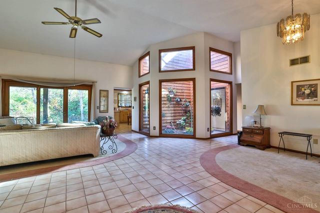 7204 Wesselman Road, Cleves, OH 45002