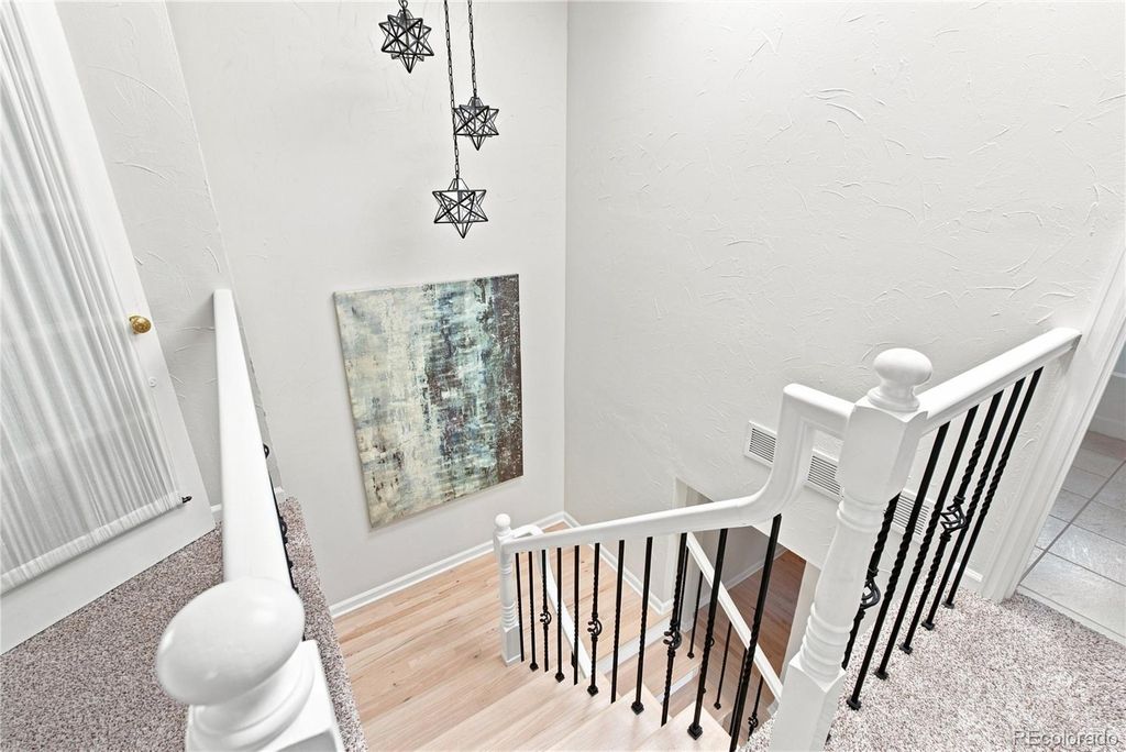 Image 24 of property listing at 7084 Fox Paw Trail, Littleton, CO 80125