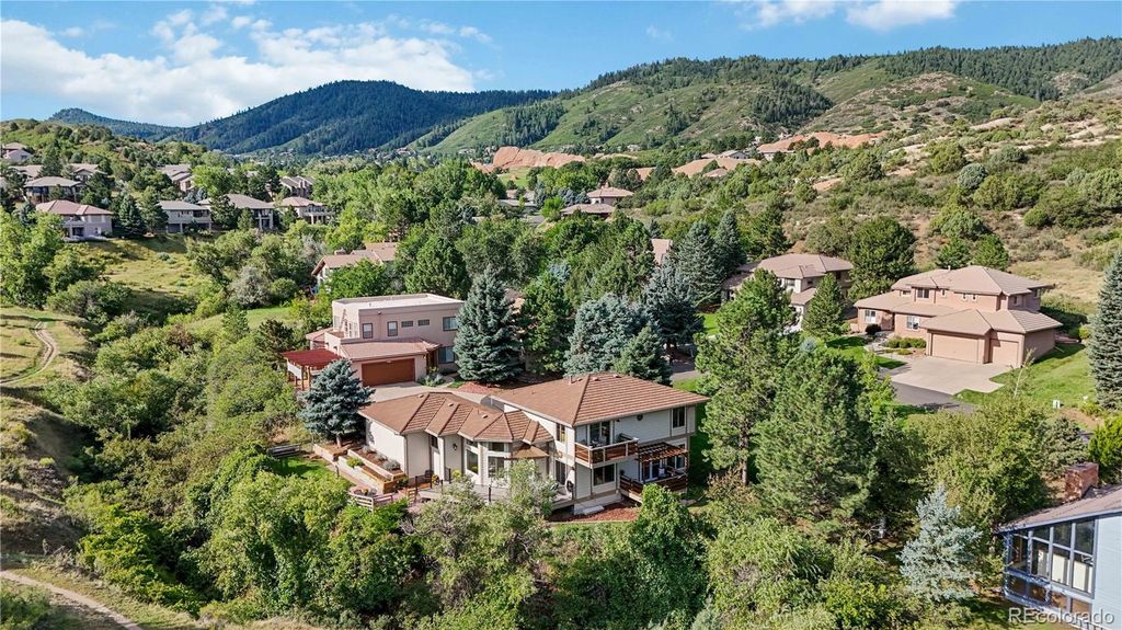 Image 41 of property listing at 7084 Fox Paw Trail, Littleton, CO 80125