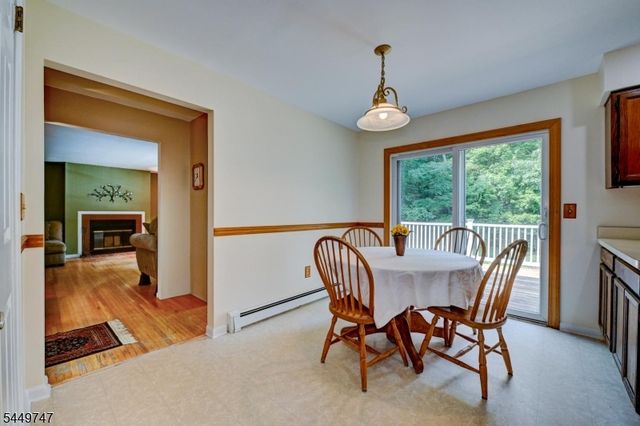 2 Pembroke Ct, Jefferson Twp., NJ 07438