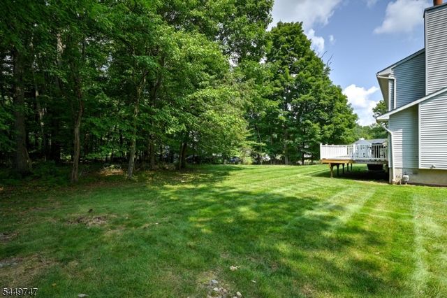 2 Pembroke Ct, Jefferson Twp., NJ 07438