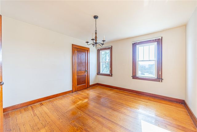 422 New Castle Rd, Twp Of But Nw, PA 16001