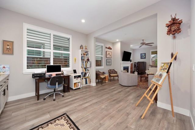 1350 Laurel Dr, Manteca, CA 95336