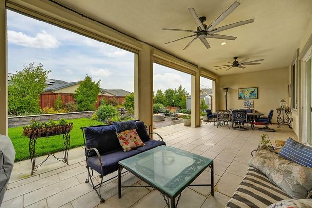 1350 Laurel Dr, Manteca, CA 95336