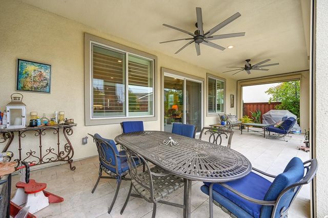 1350 Laurel Dr, Manteca, CA 95336