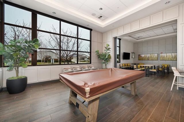 1350 Laurel Dr, Manteca, CA 95336