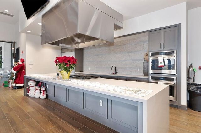 1350 Laurel Dr, Manteca, CA 95336