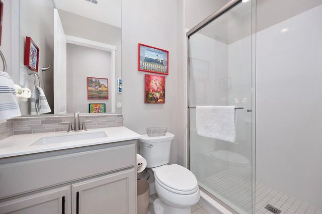 1350 Laurel Dr, Manteca, CA 95336