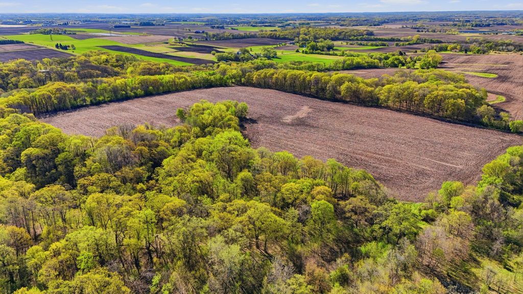 17471 Johnson Memorial Drive, Jordan, MN 55352 — photo 2