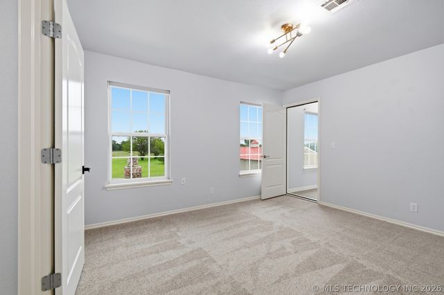 7855 E 116th Street N, Collinsville, OK 74021