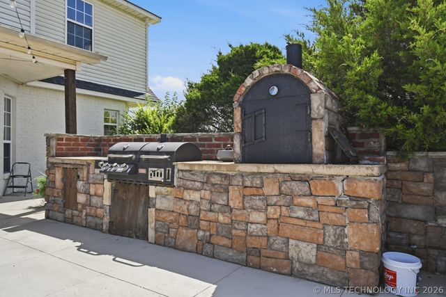 7855 E 116th Street N, Collinsville, OK 74021