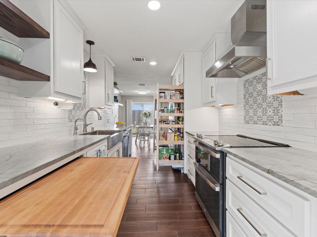 22623 Elkana Deane Lane, Katy, TX 77449