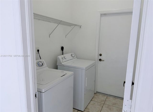 8720 NW 111th Ct, Doral, FL 33178