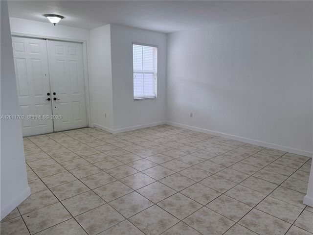 8720 NW 111th Ct, Doral, FL 33178