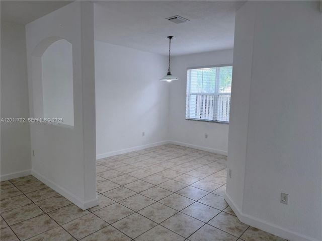 8720 NW 111th Ct, Doral, FL 33178