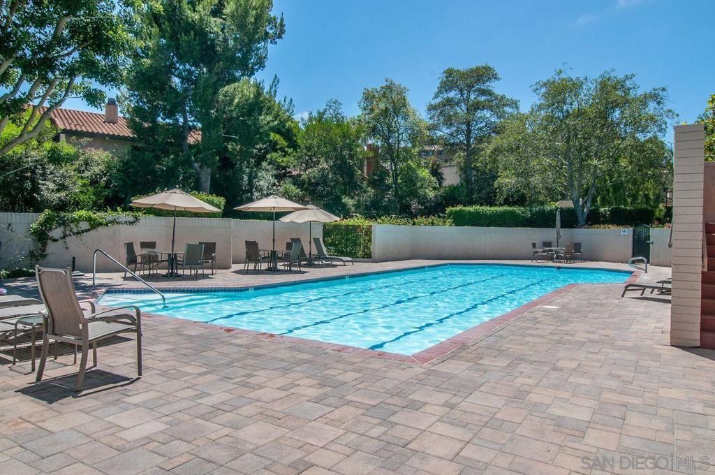 Image 38 of property listing at 2509 Caminito Muirfield, La Jolla, CA 92037
