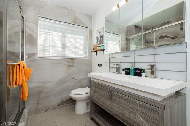 2205 Santa Paula Drive, Las Vegas, NV 89104