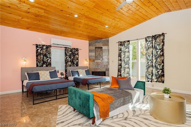 2205 Santa Paula Drive, Las Vegas, NV 89104