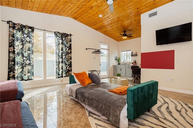 2205 Santa Paula Drive, Las Vegas, NV 89104