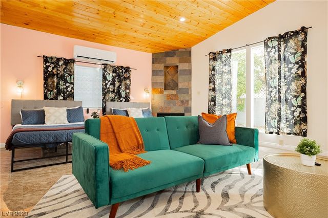2205 Santa Paula Drive, Las Vegas, NV 89104
