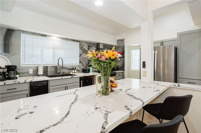 2205 Santa Paula Drive, Las Vegas, NV 89104