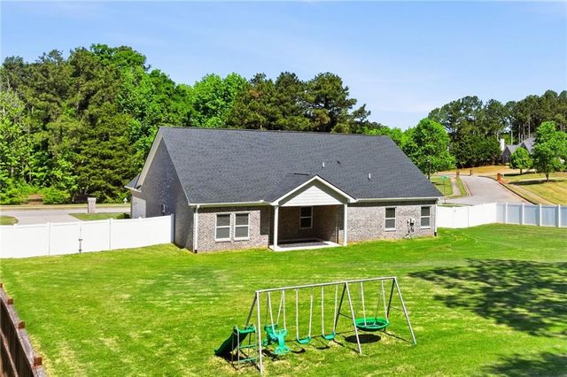 201 Cades Court, Mcdonough, GA 30252
