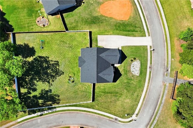 201 Cades Court, Mcdonough, GA 30252