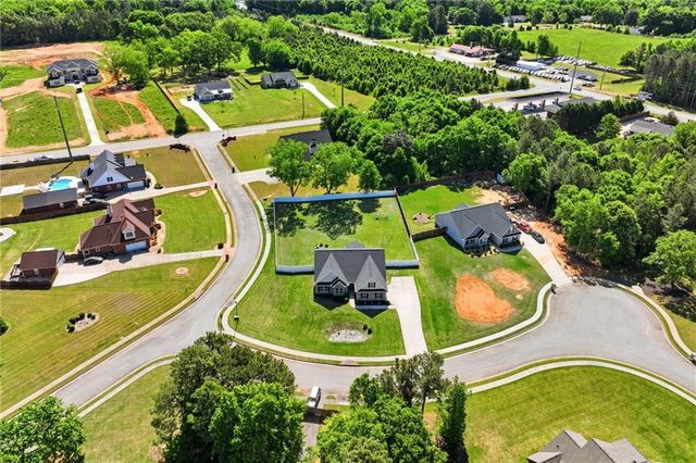 201 Cades Court, Mcdonough, GA 30252